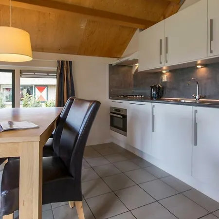 홀리데이파크 Landal De Veluwse Hoevegaerde 푸텐